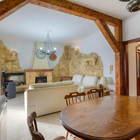 Stunning 4br With Huge Terrace In Kappara By 360 Estates