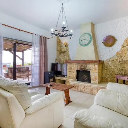 Stunning 4br With Huge Terrace In Kappara By 360 Estates *