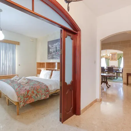 Stunning 4br With Huge Terrace In Kappara By 360 Estates *